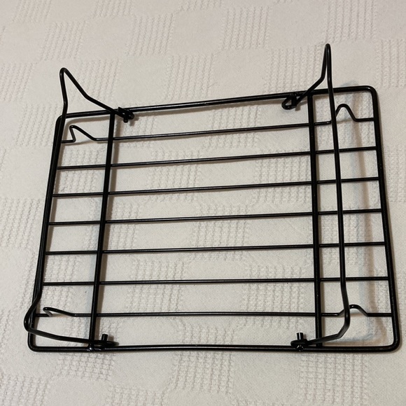 CURTIS STONE BRAND NEW SET OF 2 COLLAPSIBLE BLACK ROASTING & COOLING RACKS - Picture 3 of 8